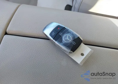 2020 Mercedes-Benz Gls 580 4Matic z USA, uszkodzony, nr VIN 4JGFF8GE5LA167389